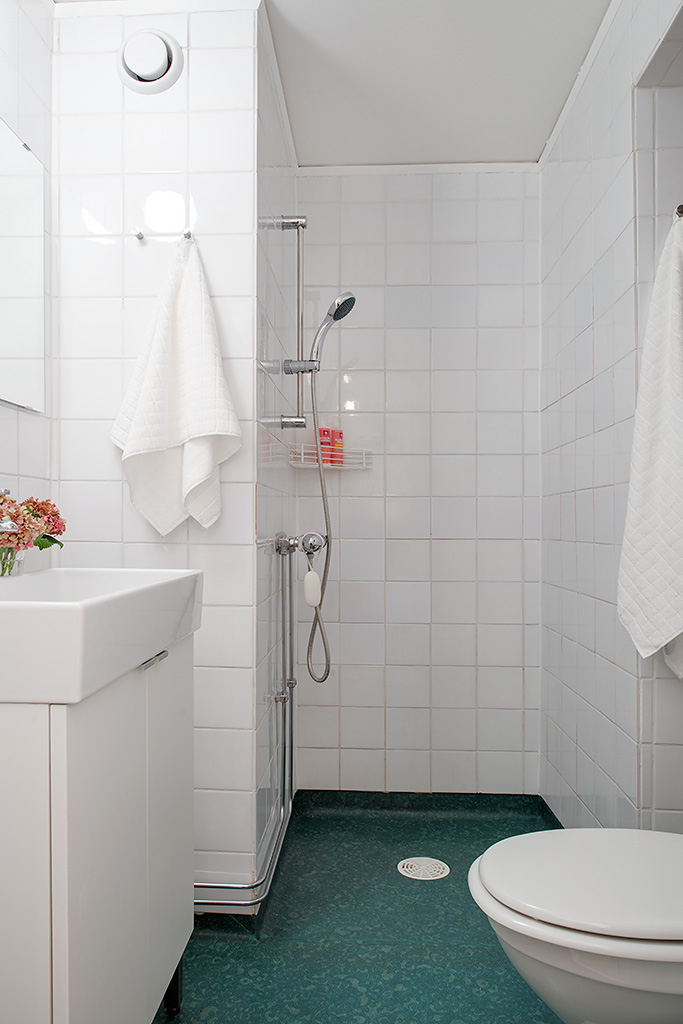 swedish-bathroom-2