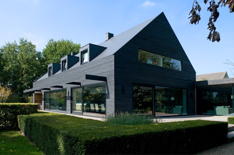 exterior-modern-residence