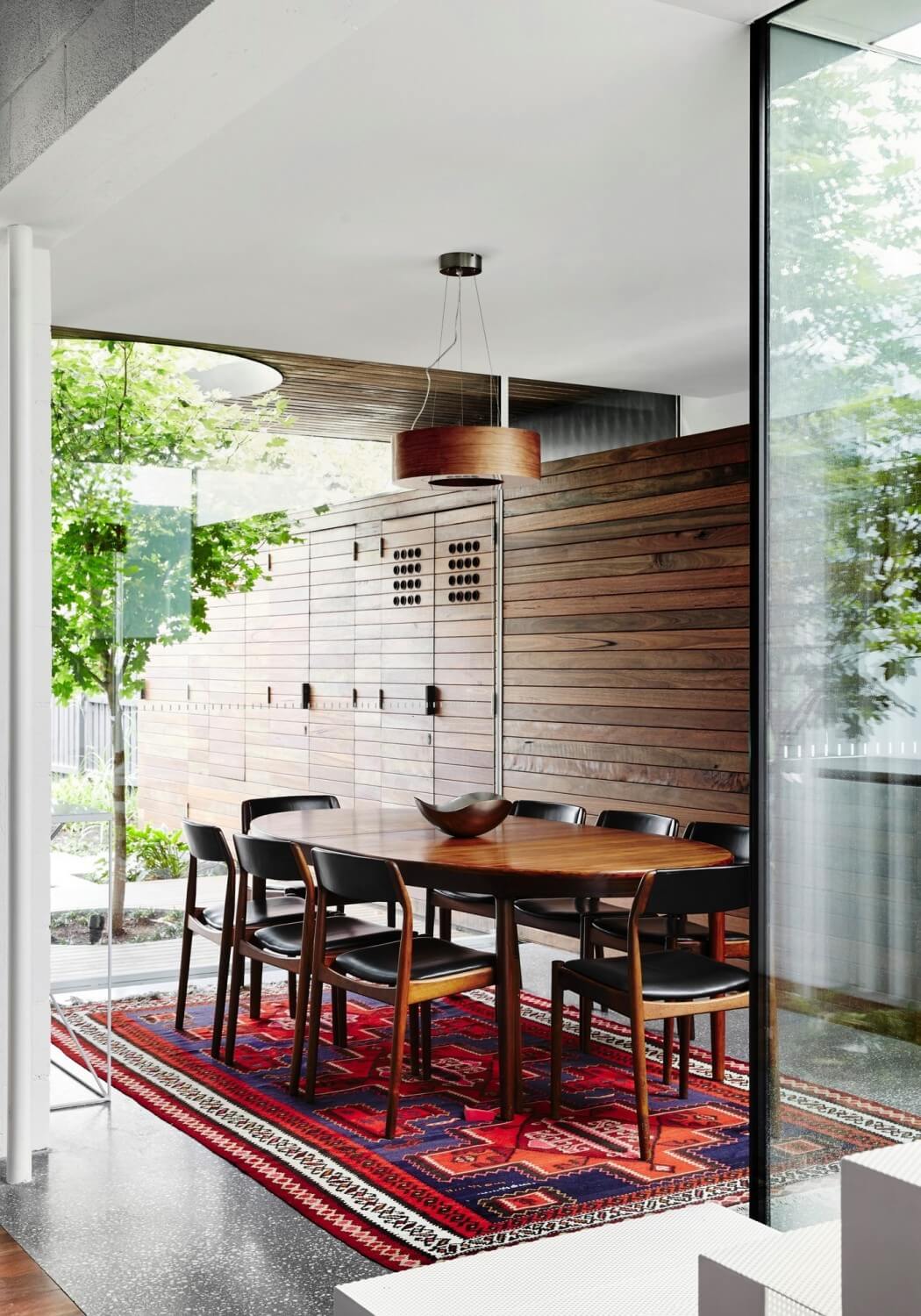 021-house-melbourne-austin-maynard-architects-1050x1500