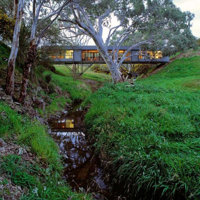 bridge-house-middle-of-the-nature-12