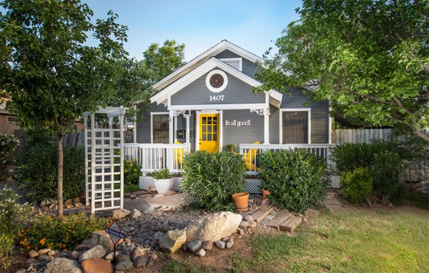 cool-cottage-by-Historic-Phoenix-2-620x395